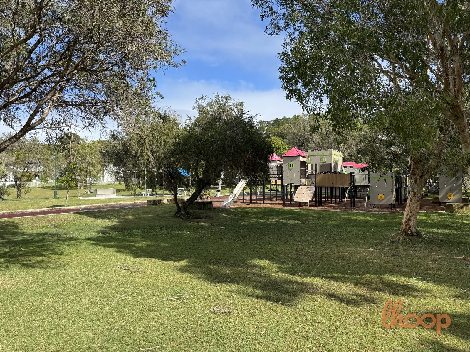 Bill Thomson Park playground